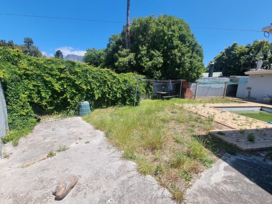 4 Bedroom Property for Sale in Claremont Western Cape